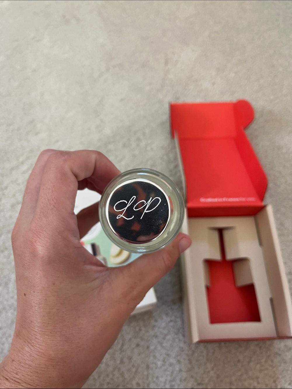 NIB Dossier Zest For Life (The Icons Collection) - Picture 4 of 5